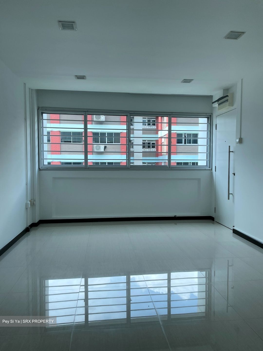 Blk 894A TAMPINES GROVE (Tampines), HDB 4 Rooms #639127551